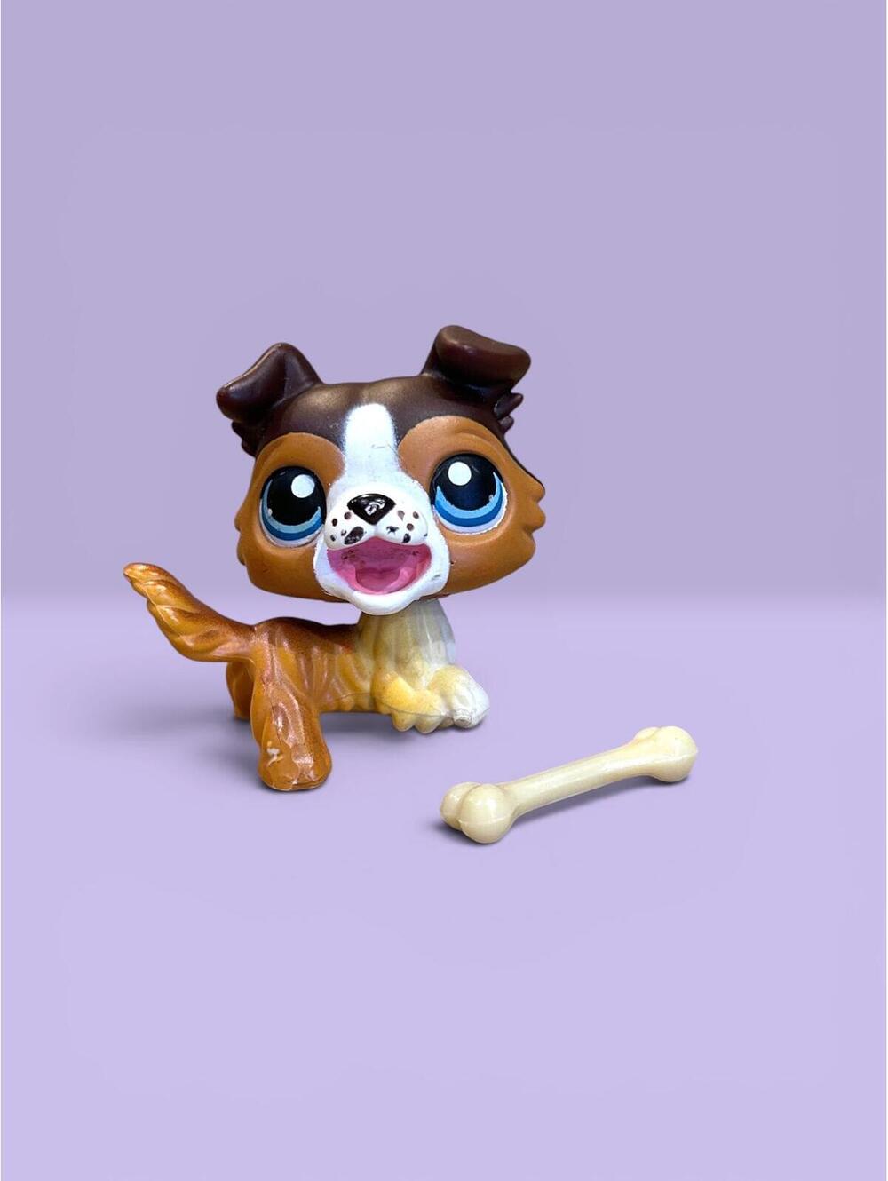 Littlest Pet Shop LPS Collie #237 with Bone Accessory